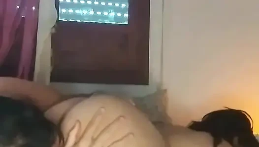 БРЮНЕТКУ ТРАХНУЛИ РАКОМ В ДОМАШНЕМ ВИДЕО