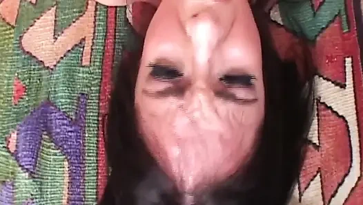 Retro Seks Olgun Kız Büyük Penisi Emiyor