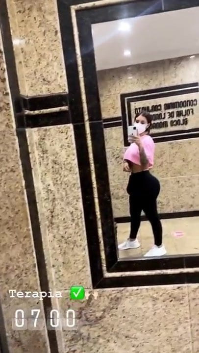 ana mosconi puta na academia