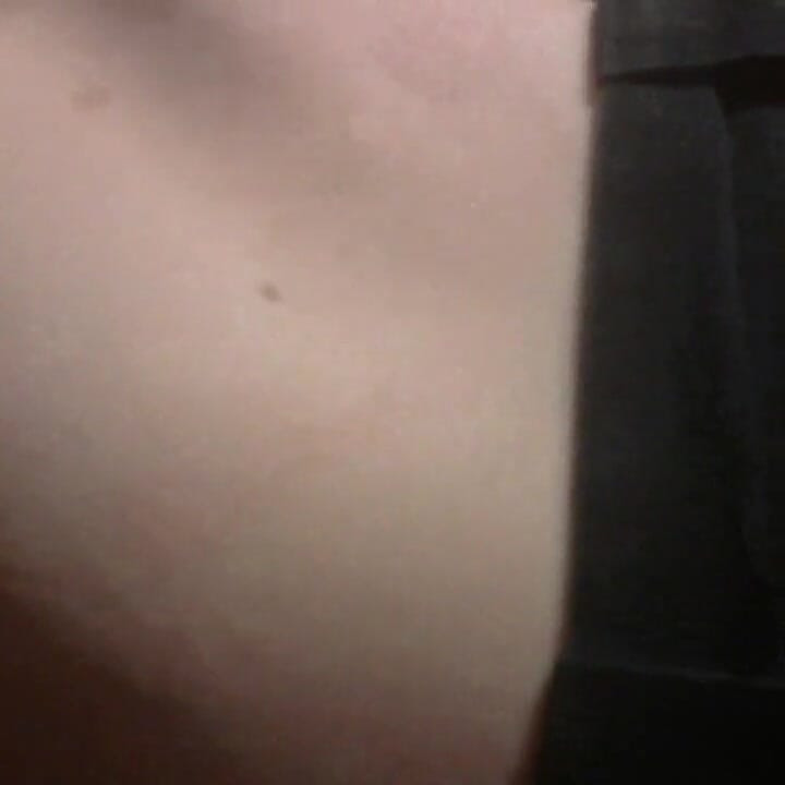 Transgirl não-op brincando com bunda e Mtf Clitóris
