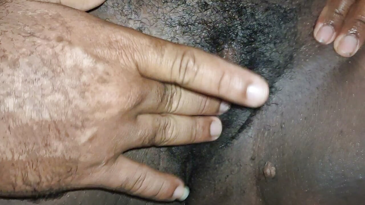 Evangelický pastor zneužívá nevinnosti a ochutnává penis mladíka, který byl nedávno pokřtěn v jejím sboru