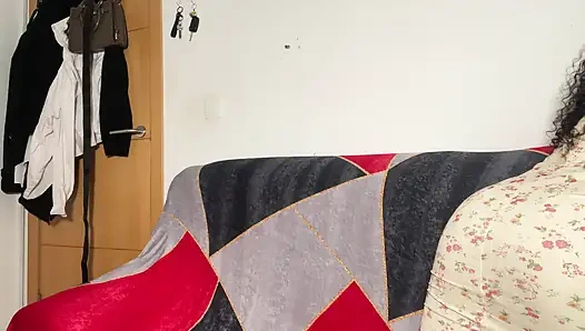 Ich habe Milla Ferr auf meiner couch heiß gefickt