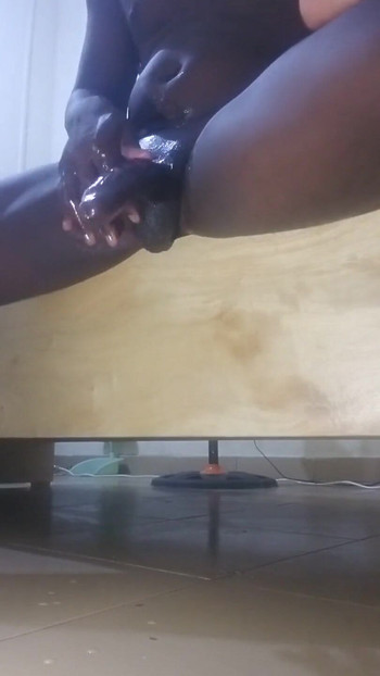 Toliko ludila nakon dubokog jebanja Moja omiljena igračka