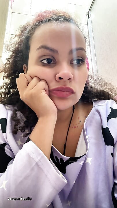 Gassy Milk-intolerant Girl on the Toilet and Farting