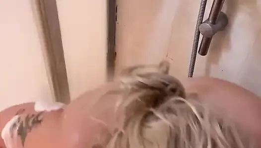 Hot Saggy Brazilian BBW MILF Soapy Shower