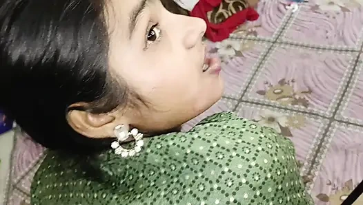 Фигуристая индийская бхабхи жестко раком в спальне с Devar - ролевая игра дези в домашнем любительском видео