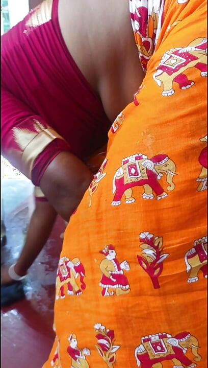 Desi housewife changing saree while being watched by Bengali maid secretly