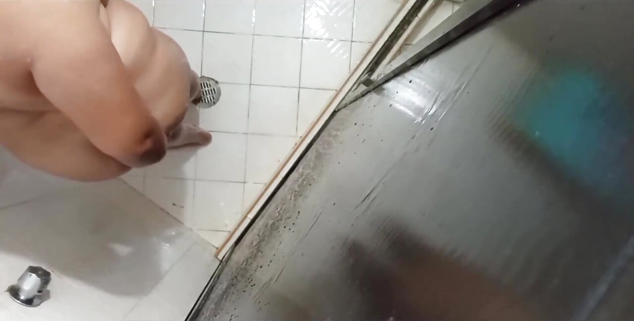 My Stepsister-in-law in the Shower