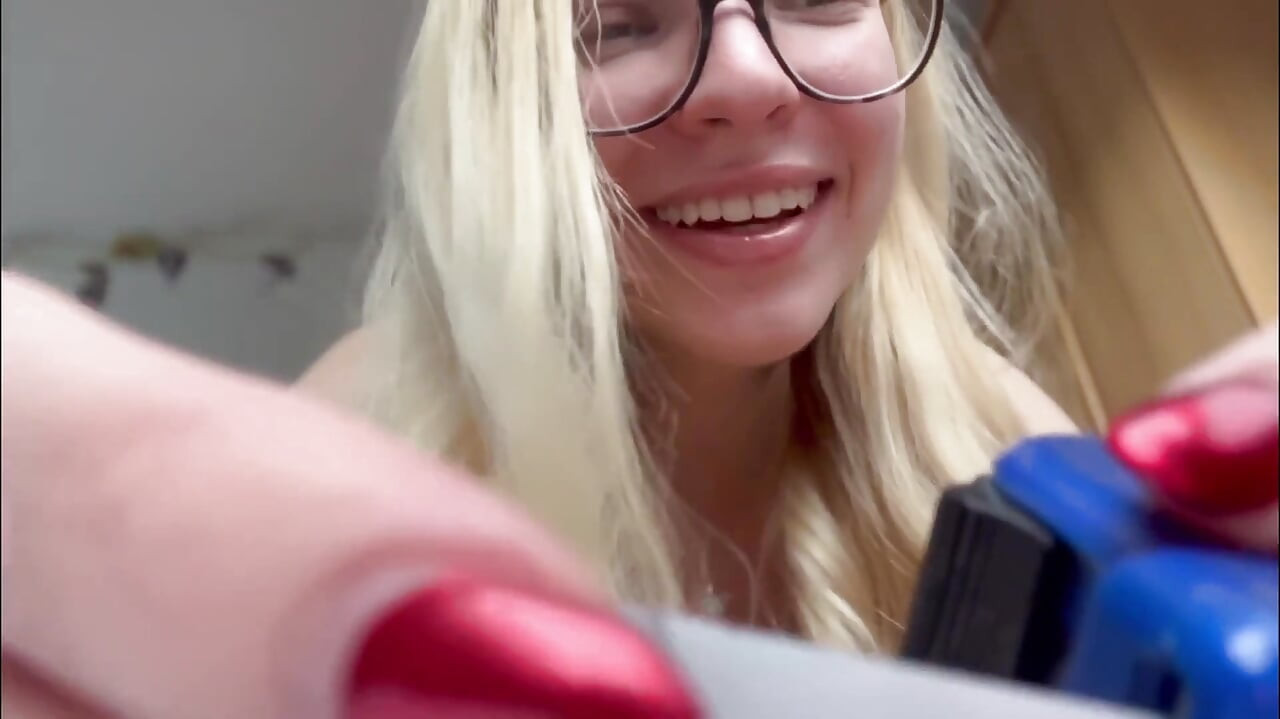 Hallo dwergreuzes Asmr