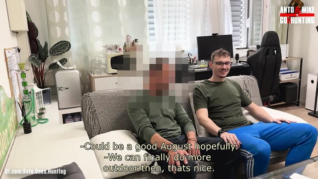 The Straight Married Broker Gets Rimmed by Mike and Face-fucks Him