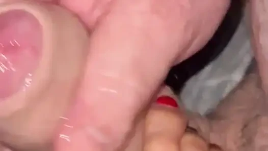 Daddy Cums on Melove Sexy Small Feet