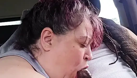 Nenek ini suka banget nyepong kontol sampai dicrot di dalam sehari!