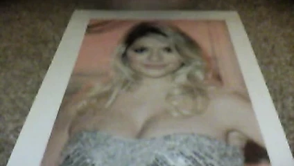 Holly willoughby haraç