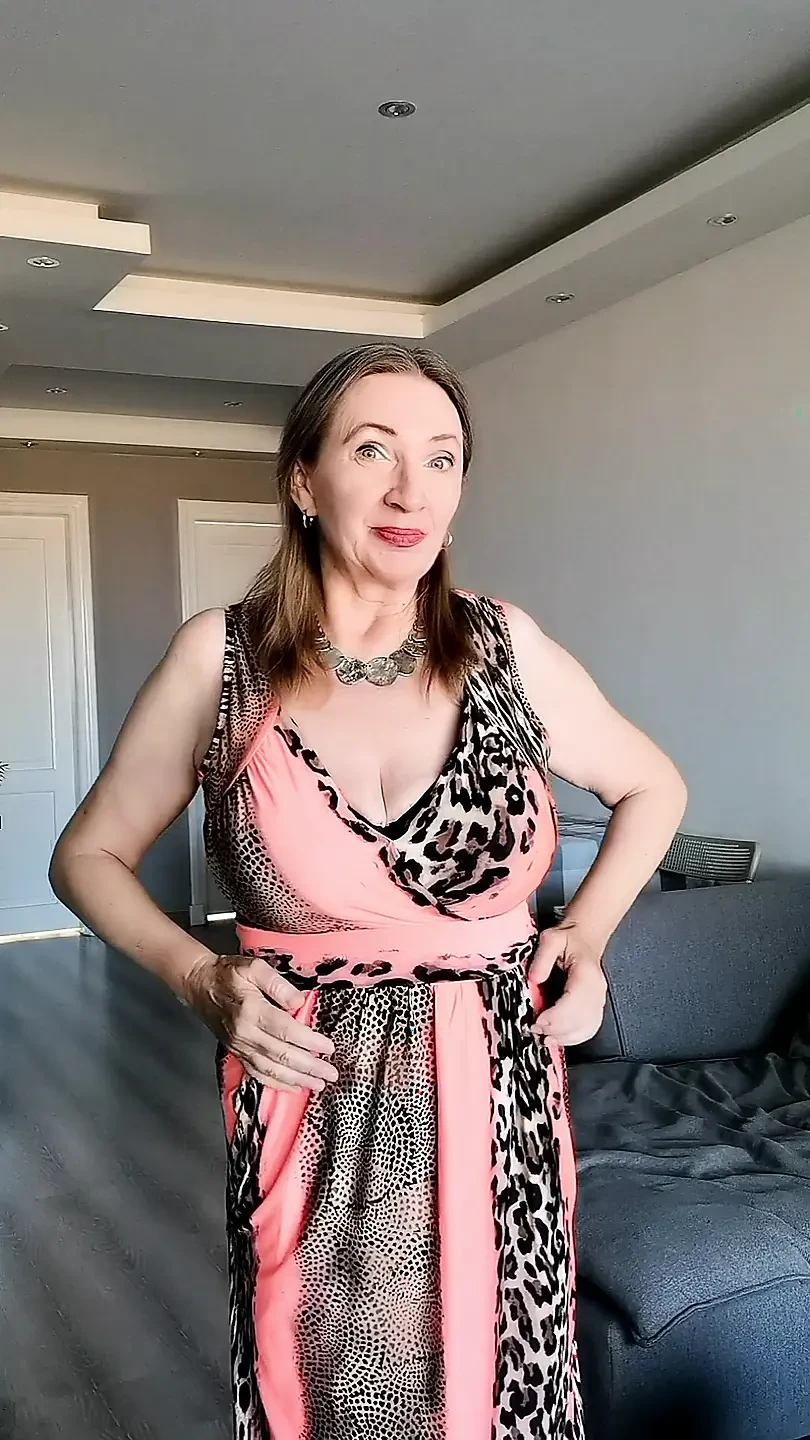 Undressing Where She Shouldn’t: She Knew I Saw Everything