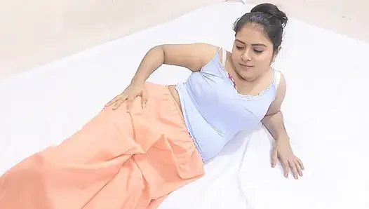 Hintli bangla güzel deshi bayanın romantik seks keyfi zamanı videosu.