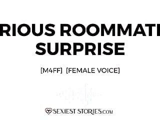 Erotica Audio Story: Ciekawa niespodzianka współlokatora (M4FF)