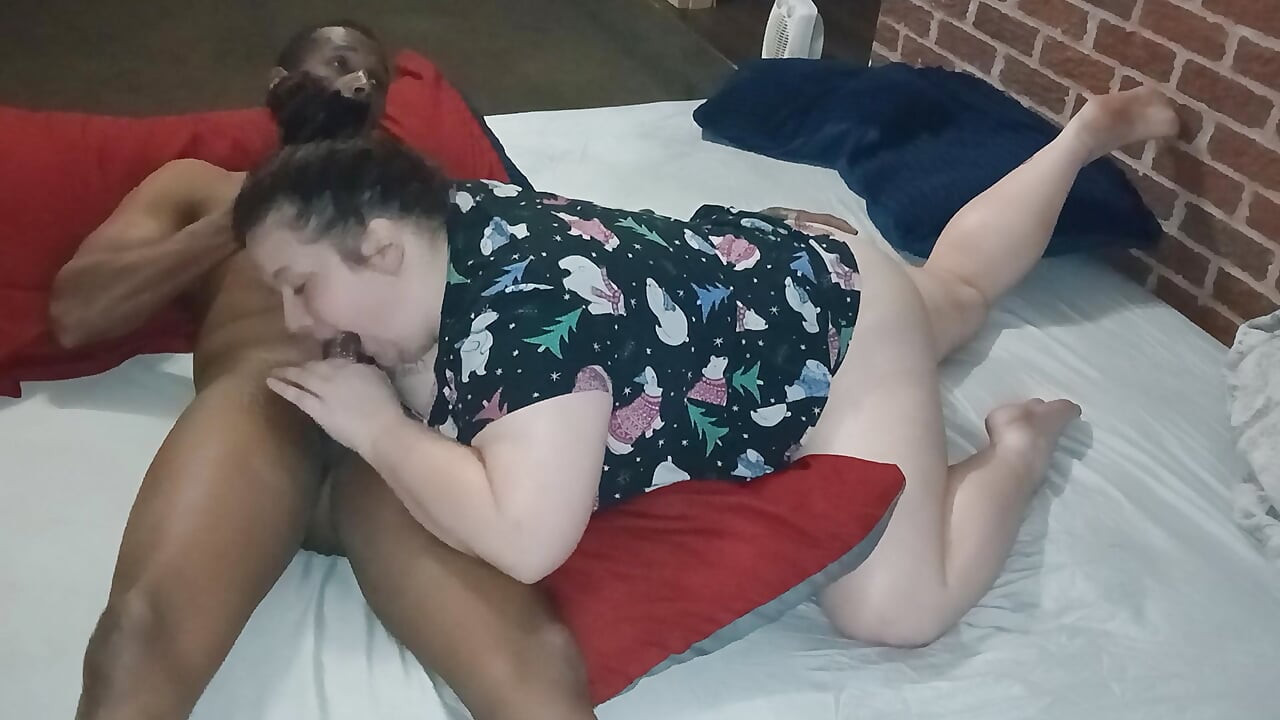 Engolir pau é o jeito dela dizer que ela quer mais porra