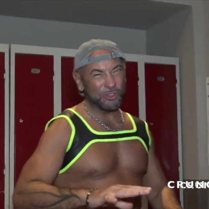 Sexy discreet young guy fucked raw in a sauna by Vlad Castle