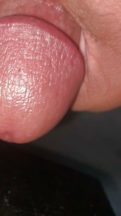 I'm in Tolest and I'm getting harder and harder, it's having a seizure
