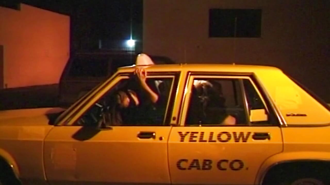 Versaute Taxifahrt bei Nacht