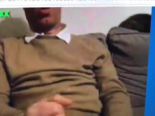 Duitse man masturbeert terwijl ik een andere man neuk