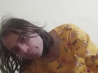 Gej kros oblačar Ladyboy muškarci seks transrodne shemale puše analno jebanje u usta Desi seljanin indijski dečak