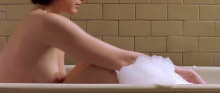 Ashley Judd nackt in der Badewanne auf scandalplanet.com