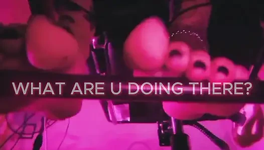 Bakış açısı insan mobilyası: müziğimin tadını çıkarırken kıpırdama İtalyan tanrıçan