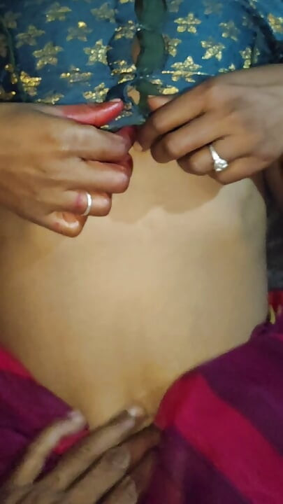Dost ki biwi ke sath raat mein bharpur sex land muh me liya