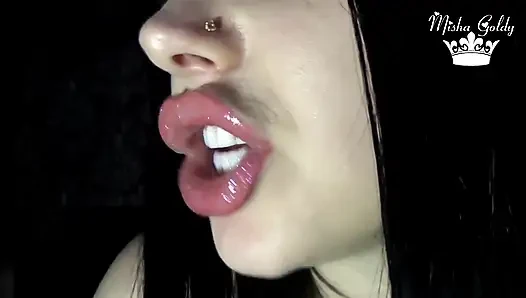 I made my lips bigger! Lips bigger - cum faster!