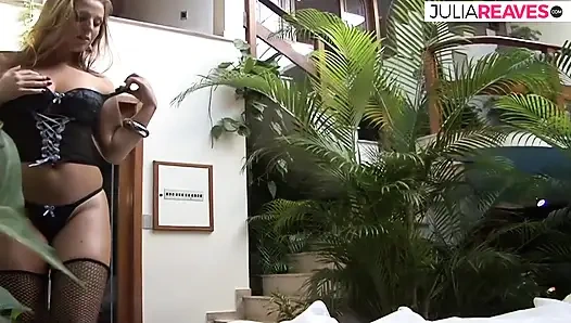 Gadis Amerika, seks anal besar-besaran sama pacar latino