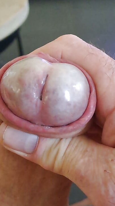 포르노를 본 후 짧은 자위