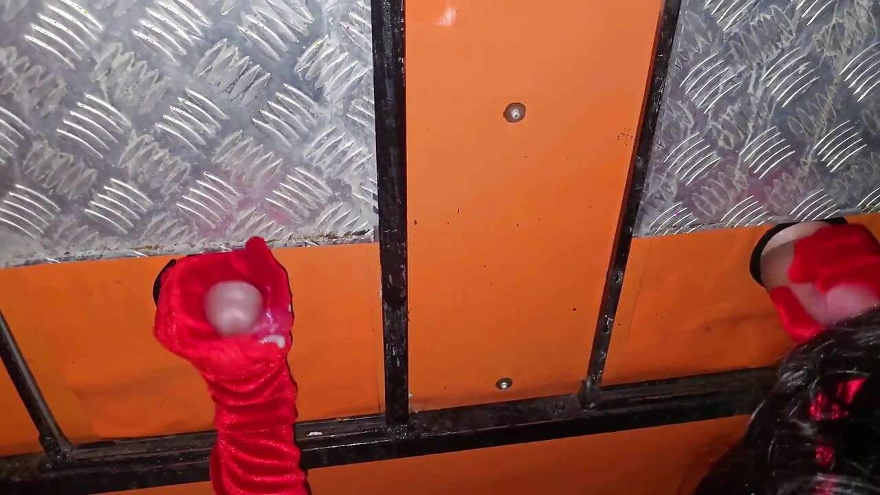 글로리홀 크리스마스 갱뱅