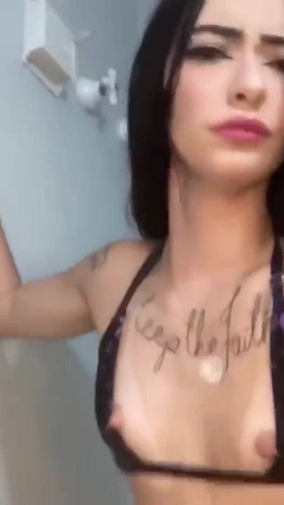 I wanted a dick of this size for real to fuck me | Clip 1