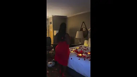 Hari kasih sayang pantat montok 2026