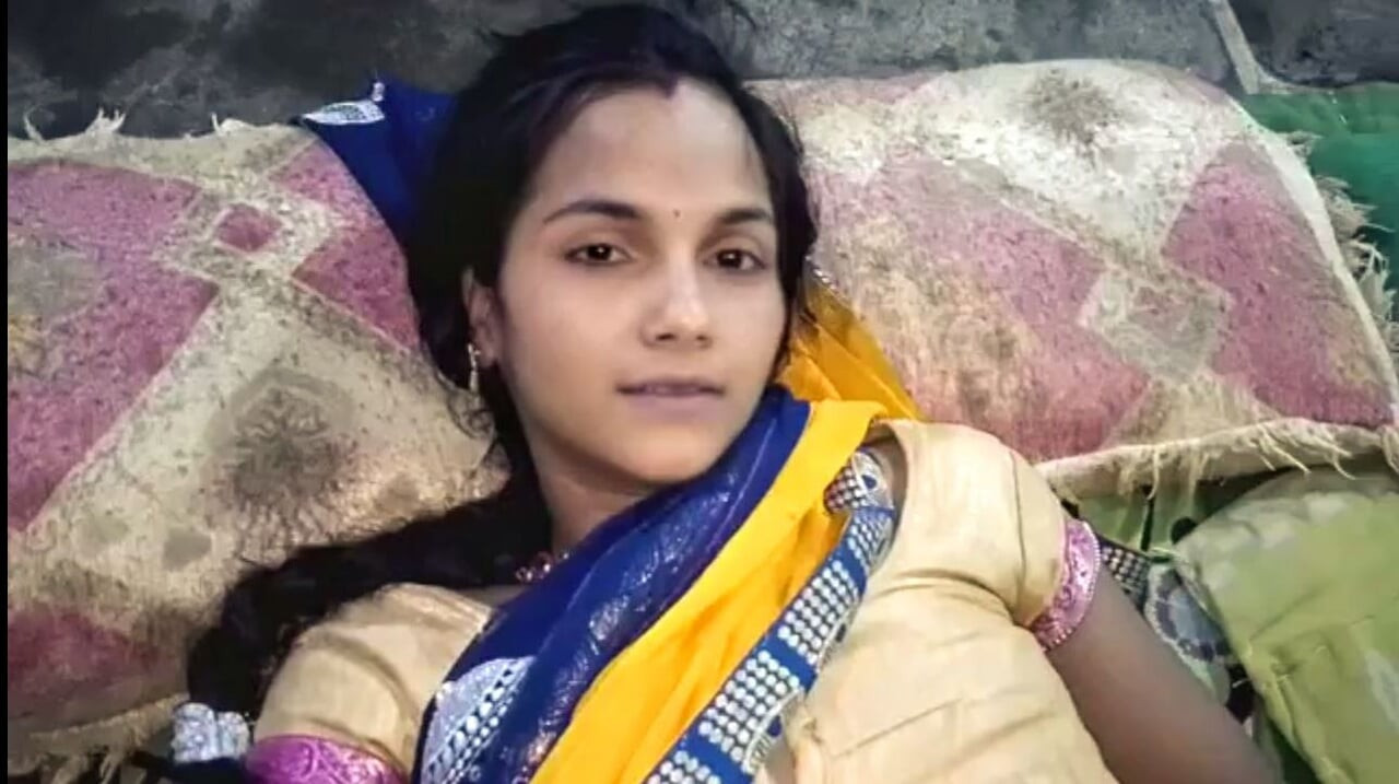 पायल भाभी की चुदाई बिना कंडोम के और चूत में ही पानी छोड़ दिया
