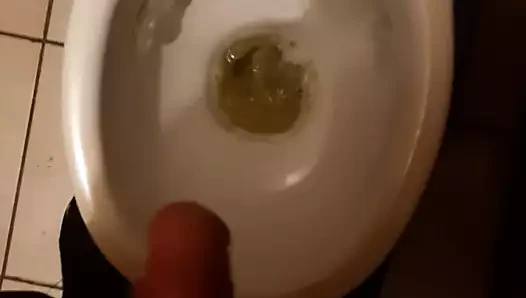Pee