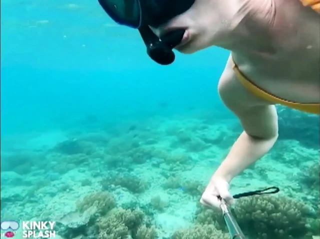 Snorkel Slut: Tight Bikini, Dive Mask & Underwater Fin Tease