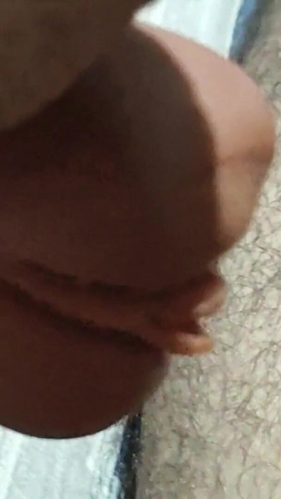 Evde Sillicon seks bebeğiyle eğlenin. | Klip 1