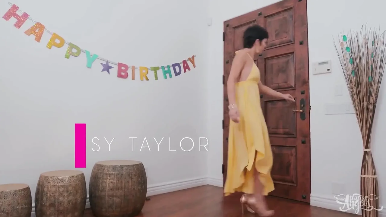 Trans Angels – in Her Transangels Debut, It’s Daisy Taylor’s Birthday