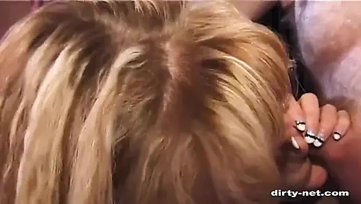 Гэнгбэнг-вечеринка со Steffi и 19 мужчинами