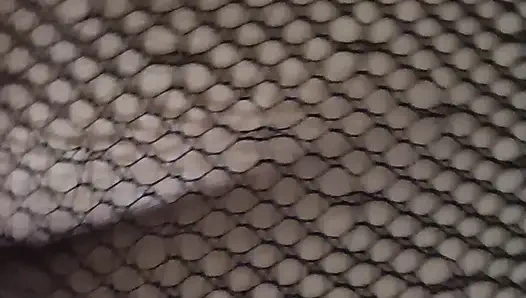 Abang tiriku lagi asik masturbasi bareng-bareng