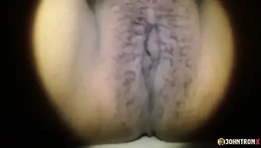 Johntronx - frecher spaß mit einem kurvigen asiatischen mädchen in einer badewanne