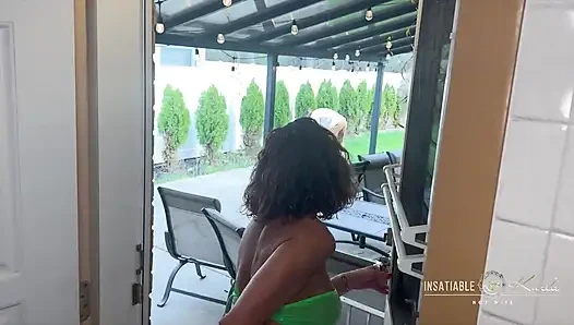 Karla pengen pantatnya dientot dalam banget sama mrblvckrose