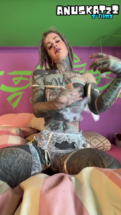 ช่วยตัวเองสาวรอยสักเดี่ยวคุยลามกกับเยอรมัน คลิป 1