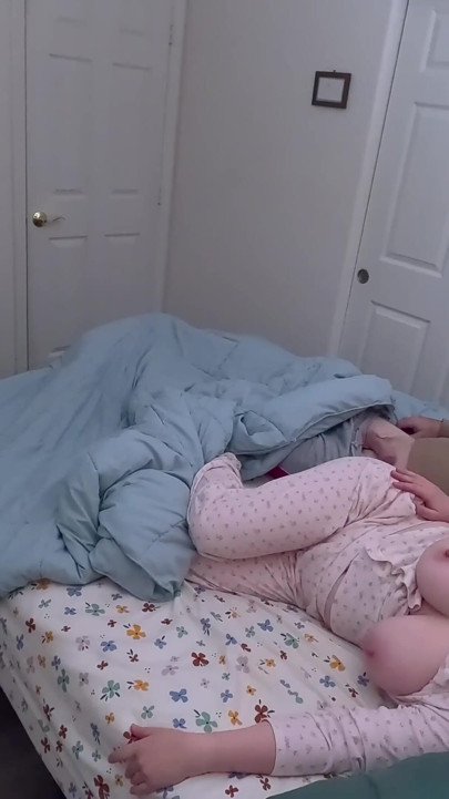 Bare bottom stepsister shares a bed with stepbrother | Clip 1