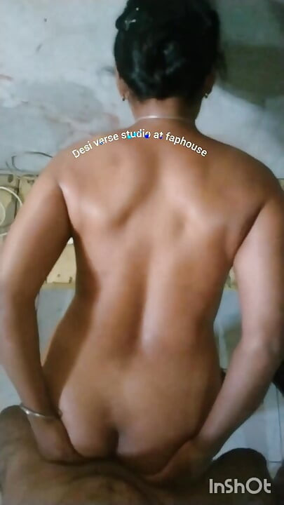 Gadis desi anal plug dan pantat ngentot anal plug dan ngentot anal