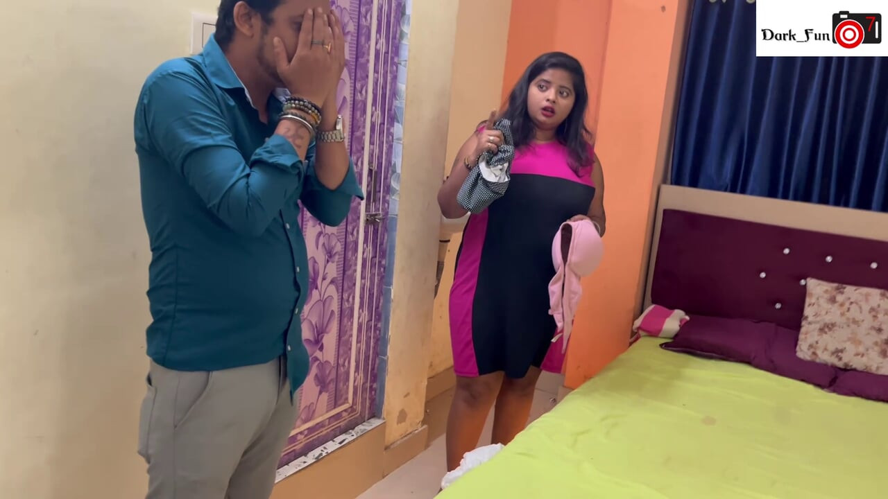 SALESMAN NE PARCEL DENE AAKE CUSTOMER KO CHOD DALA PART- 1