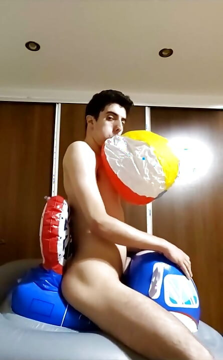 Pionowy Vid - wysadzanie wielu pontonów podczas szarpania się w strumieniu