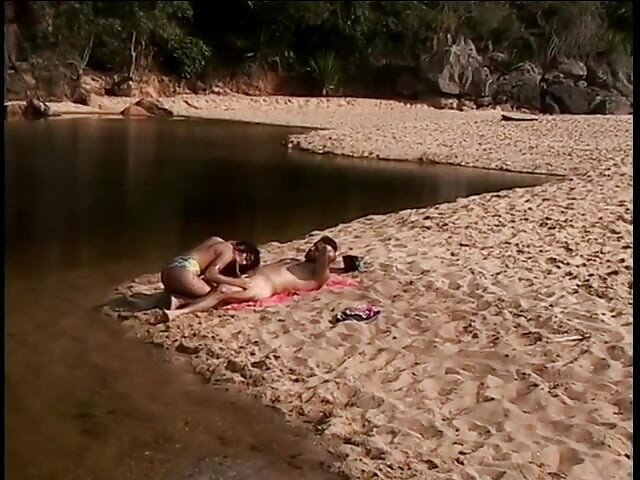 Latina hottie takes cock in the ass on the beach